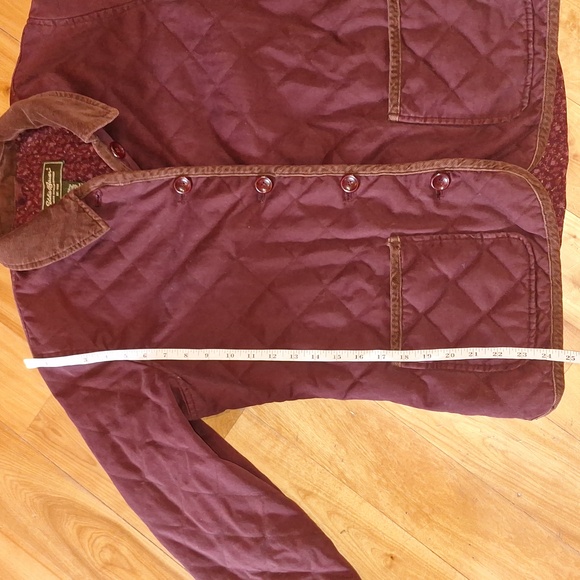 Vintage Eddie Bauer Quilted Barn Chore Jacket burgundy oxblood wine Size Large - Picture 10 of 12